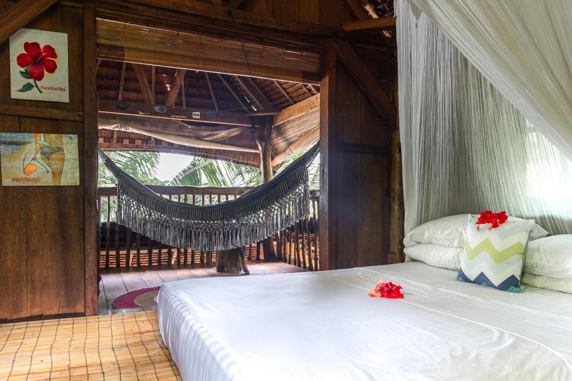 Mentawai Surf Camp Muarasiberut Exterior foto
